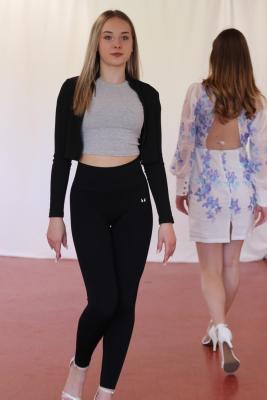 Vyuka modelingove chuze a priprava na módní přehlídku