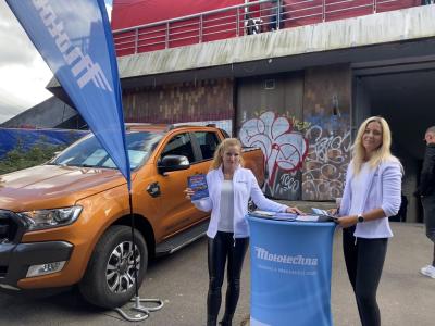 Zajistili jsme hostesky pro AAA Auto a.s.,Oktagon Praha 