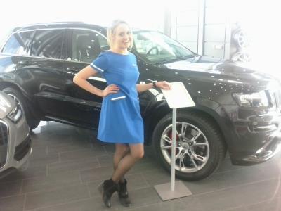 zajištění hostesky pro autobazar