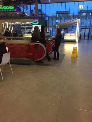 Hosteska Burger King Ostrava