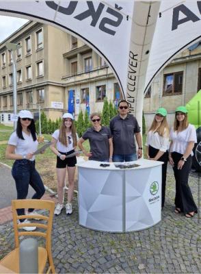 Zajistili jsme hostesky pro Škoda auto