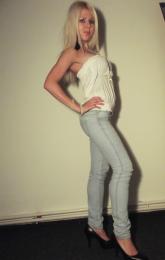 modelky/18465/mf_430448196_68eb00c03b57f9b3955d8e0b6cf504dd.jpg