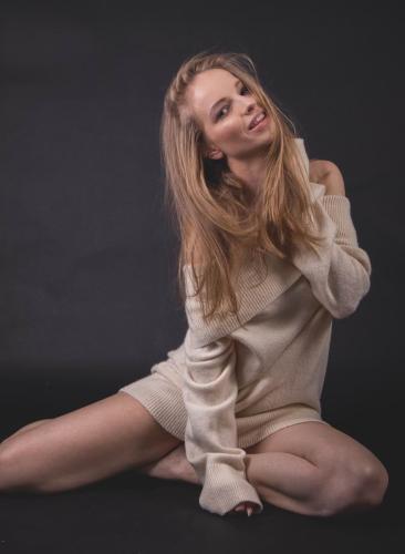 Fotografii vložila modelka na portál České Modelky ::www.ceskemodelky.cz::