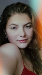 modelky/28636/D0785B18-3CA4-400C-AB2A-DDAB096D8C24.jpeg