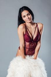 modelky/28668/32FB35BB-F631-40AB-A097-A4D78CB77D21.jpeg