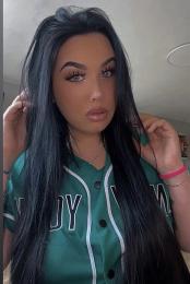 modelky/28755/9B58C098-A3B3-4C7B-9EC1-0C7E8F7DAA54.jpeg