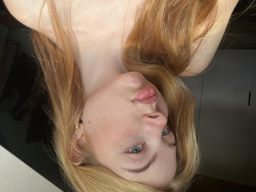 Fotografiu vložila modelka na portál spoločnosti Slovenskej Modelky s.r.o.