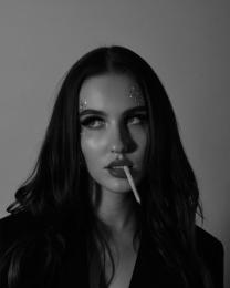 modelky/29261/54BF3EB6-201D-426D-8142-5B9A6A1B16CA.jpeg