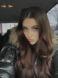 modelky/30482/8E93F109-7F03-41A5-B37A-17686031D454.jpeg