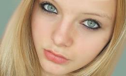 modelky/9836/1.JPG