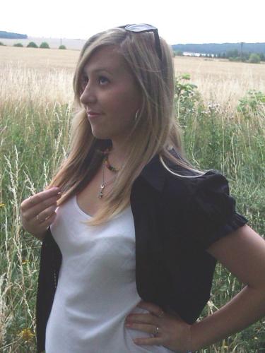 La foto è stata inserita dal modello sul portale della ceca Modelky s.r.o.